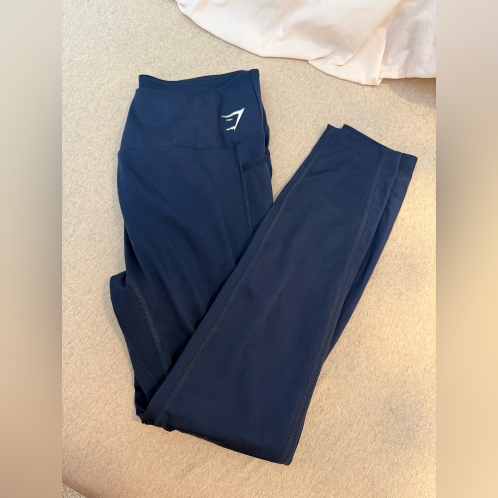 New without tags Gymshark leggings dark blue with mesh - Size XXL